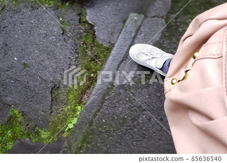 腳下的照片素材 腳下的照片素材 85636540