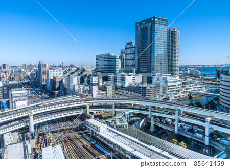 Yokohama cityscape of Japan You can see the dawn (from heavy snow) and the cityscape in front of Yokohama station. A thin snow ... = 7 days Yokohama cityscape of Japan You can see the dawn (from heavy snow) and the cityscape in front of Yokohama station. A thin snow ... = 7 days 85641459