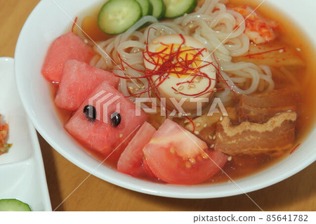 Morioka Cold Noodle 85641782