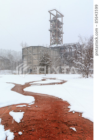 Former Sumitomo Ponbetsu Coal Mine shaft in winter, Mikasa City, Hokkaido [December] 85643599
