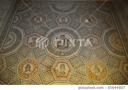 Mosaic in the bedroom of the emperor, an ancient Roman villa in Piazza Armerina, Sicily, Italy 85644807