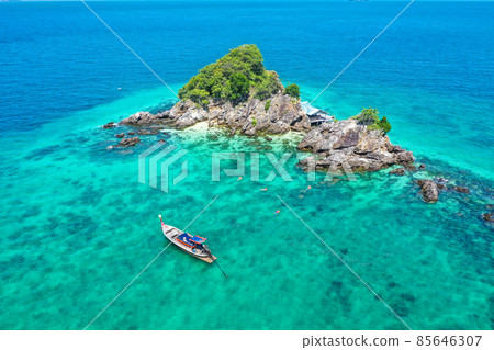 Aerial view of Koh Khai Nuai, the cat island in Phuket, Thailand Aerial view of Koh Khai Nuai, the cat island in Phuket, Thailand 85646307
