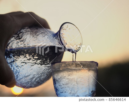 Sake image sunset back sunset back 85646614