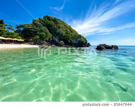 Aerial view of Koh Khai Nok in Phuket, Thailand 85647044