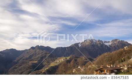 Amazing view of the Seriana valley and its mountains 85647585