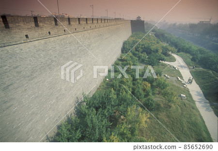 CHINA XIAN CITY WALL 85652690