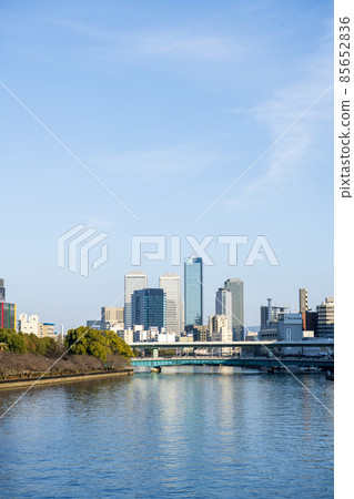 往京橋的大阪都市風景 往京橋的大阪都市風景 85652836