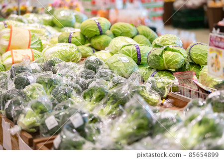 Supermarket          85654899