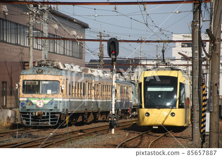 報廢的200系列和越前鐵道ki-bo 報廢的200系列和越前鐵道ki-bo 85657887