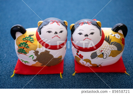 一隻仙狗的雕像 一隻仙狗的雕像 85658721