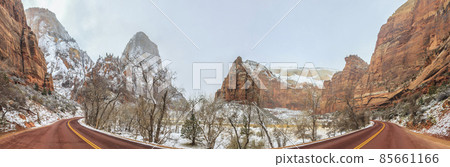 Panorama from Zion National Park in winter 85661166