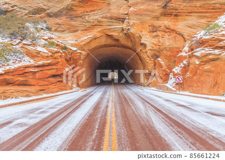 Road tunnel in Zion National Park in winter 85661224