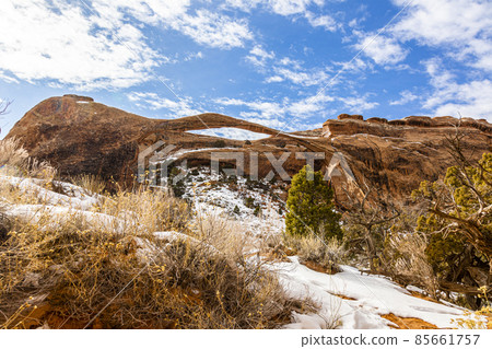 View on Wall Arch in the Arches National Park in Utah in winter View on Wall Arch in the Arches National Park in Utah in winter 85661757