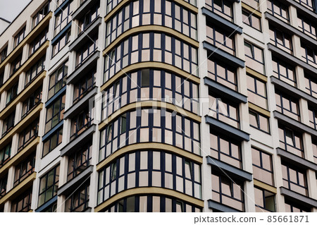 high-rise apartment buildings in city 85661871