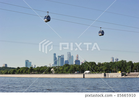 cabins of the Moscow cable car on the Vorobyovy gory 85665910