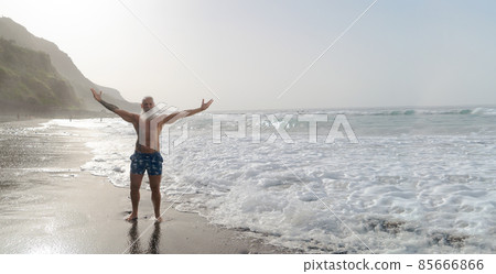 Elderly healthy people lifestyle and sport concept Elderly healthy people lifestyle and sport concept 85666866