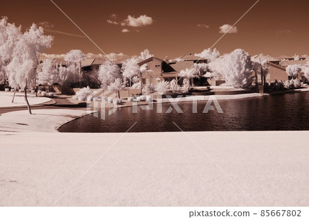 Desert Lake Homes 85667802