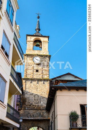 Clock tower in Ponferrada, Spain 85668364