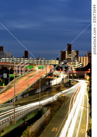 Night view of Oi Junction on the Tokyo Metropolitan Expressway Bayshore Line Night view of Oi Junction on the Tokyo Metropolitan Expressway Bayshore Line 85673044