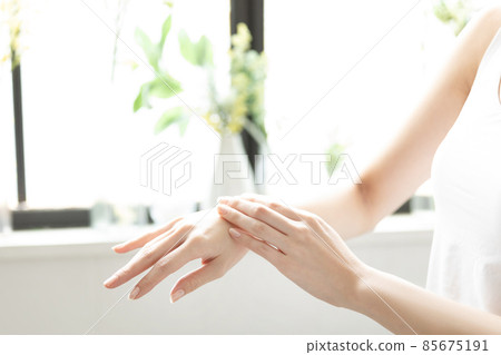 Beauty image 85675191