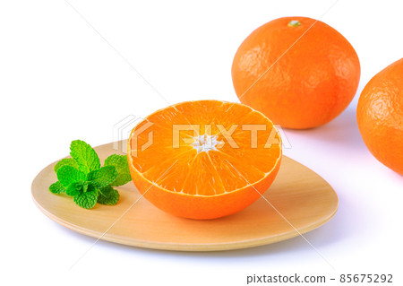 成熟的深紅色 成熟的深紅色 85675292