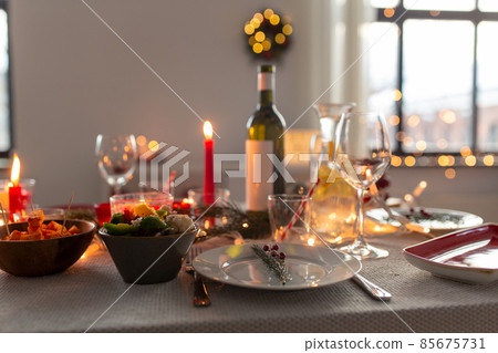table serving for christmas dinner party at home table serving for christmas dinner party at home 85675731