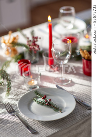 christmas dinner party table serving at home christmas dinner party table serving at home 85675732