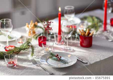 christmas dinner party table serving at home 85675891