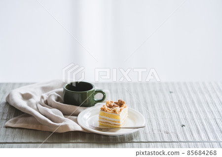 Cake on the table 85684268