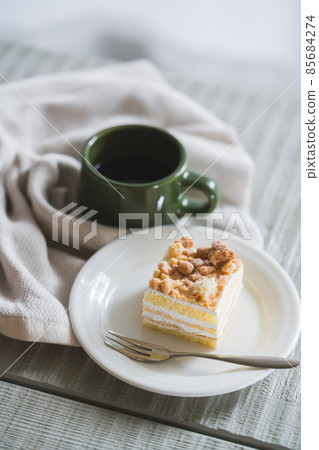 Cake on the table Cake on the table 85684274