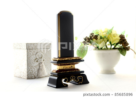 Memorial tablet urn for hand memorial service displayed on the window side 1 Image of final life 85685896