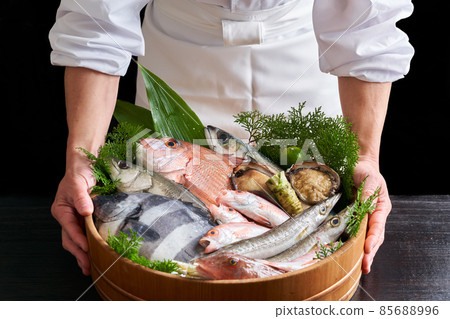 Itamae and fresh fish platter Itamae and fresh fish platter 85688996