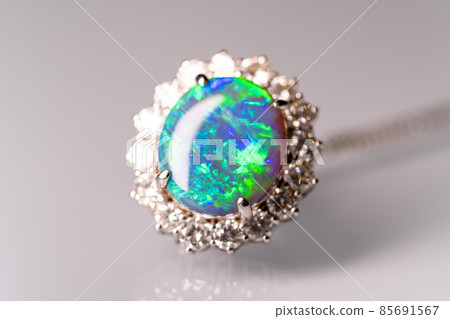 美麗的蛋白石 85691567