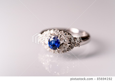 Blue sapphire ring 85694192