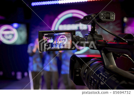 Image of e-sports tournament live distribution TV broadcast 85694732