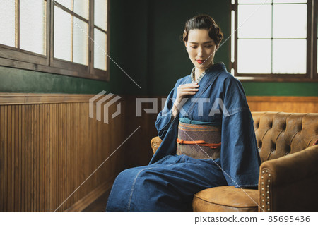 牛仔和服手指波 牛仔和服手指波 85695436