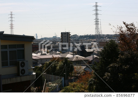 Yumemi saw the city from the zoo Yumemi saw the city from the zoo 85696877