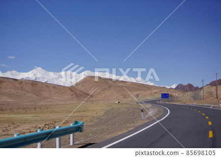 中國喀什-吉爾吉斯斯坦 跨境景觀 85698105