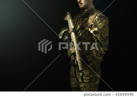 Sabage 鬍子的人 85699496