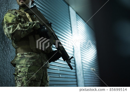 Sabage 鬍子的人 85699514