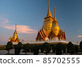 Beautiful temples 85702555