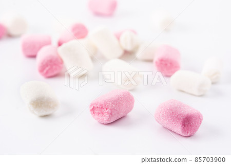 Sweet marshmallows topping Sweet marshmallows topping 85703900