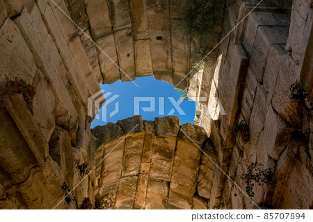 view of the arched vaults of ancient ruins view of the arched vaults of ancient ruins 85707894