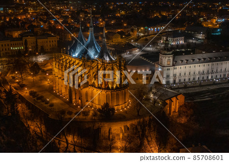 The gothic Cathedral of St Barbara in Kutna Hora and Old Jesuit College at night, Bohemia region. UNESCO World Heritage building in Czech Republic The gothic Cathedral of St Barbara in Kutna Hora and Old Jesuit College at night, Bohemia region. UNESCO World Heritage building in Czech Republic 85708601