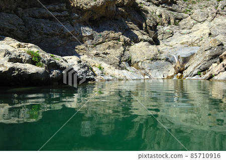 Beautiful sunny valley between the mountains with lush clouds in the Crimea, Ukraine 85710916
