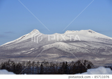 冬季拍攝北海道七飯的駒岳雪景 85711076