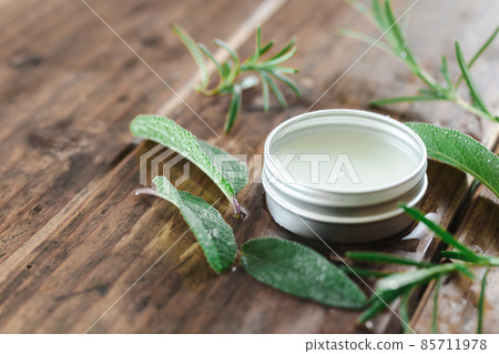 Moisturizing cream medicated balm organic cosmetics image material 85711978