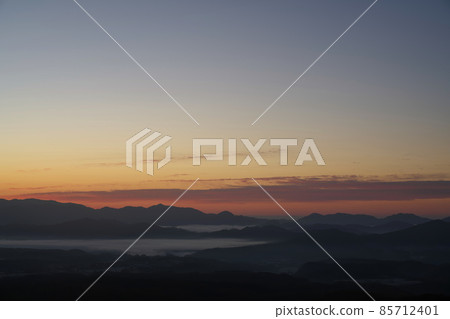 《岡山縣》秋天的早晨，從金門台看風景[11月] 85712401