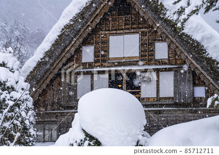 Snow Shirakawa-go (Gifu Prefecture) Snow Shirakawa-go (Gifu Prefecture) 85712711