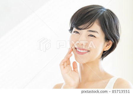 美女美女 85713551